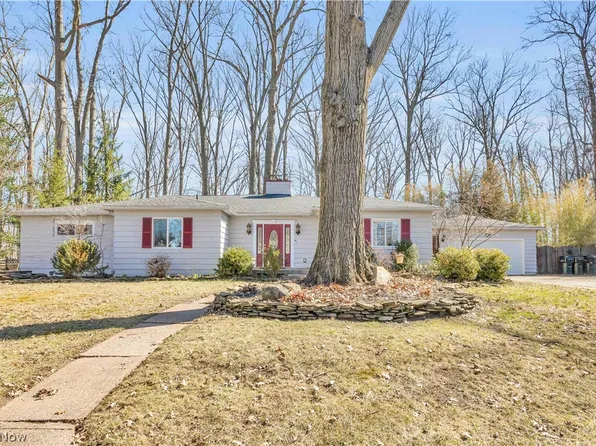 914 Garford Ave, Elyria, OH 44035