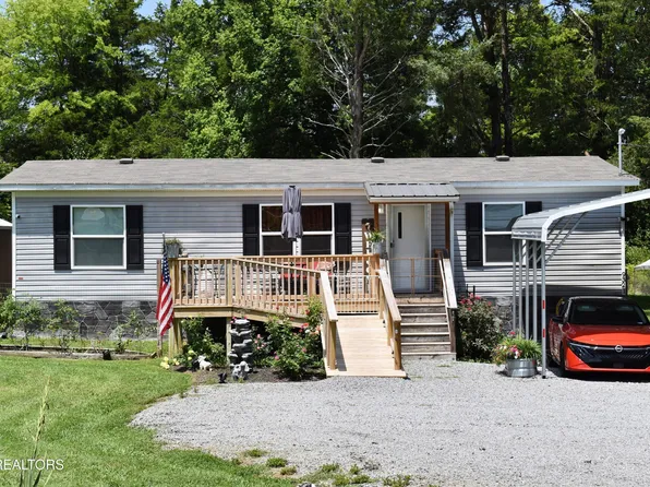9321 E Emory Rd, Corryton, TN 37721
