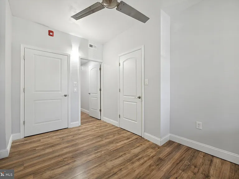 518 N 40th St #1 — Photo 7