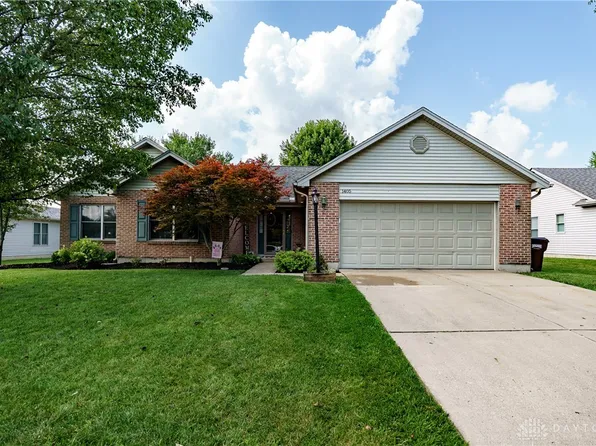 1405 Adamsmoor Dr, Waynesville, OH 45068