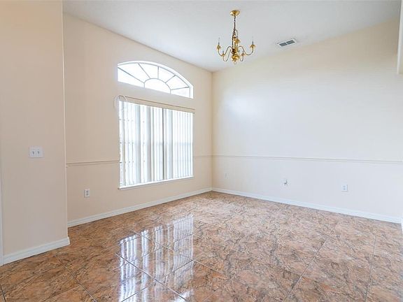 5th image of 827 Abbeville Ct