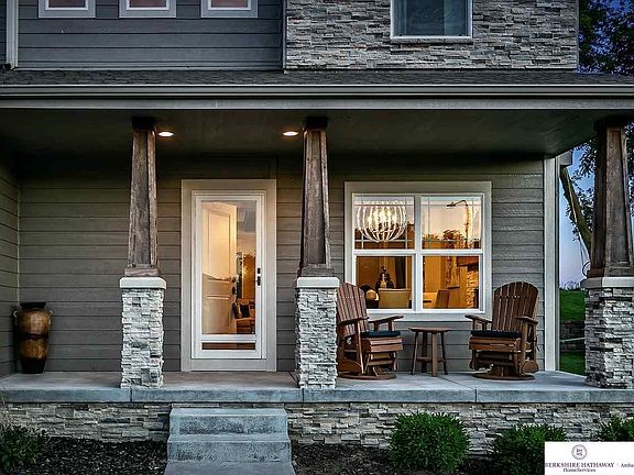 2nd image of 5155 Waterford Avenue Cir