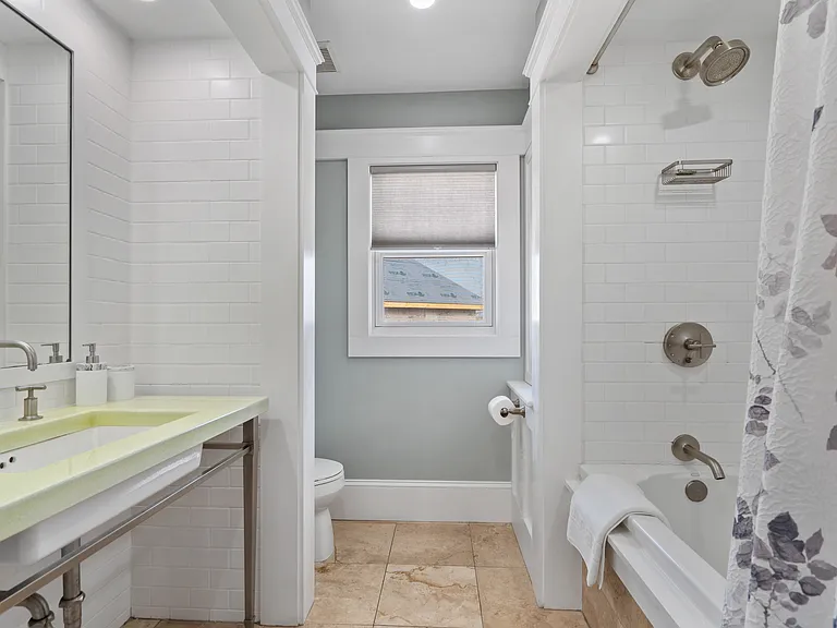 3209 Swordfish Dr — Photo 36