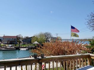 166 Suffolk Rd, Island Park, NY 11558