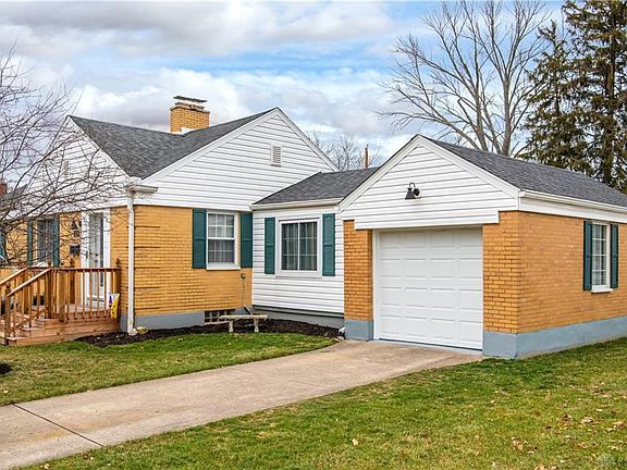 3rd image of 305 Earnshaw Dr
