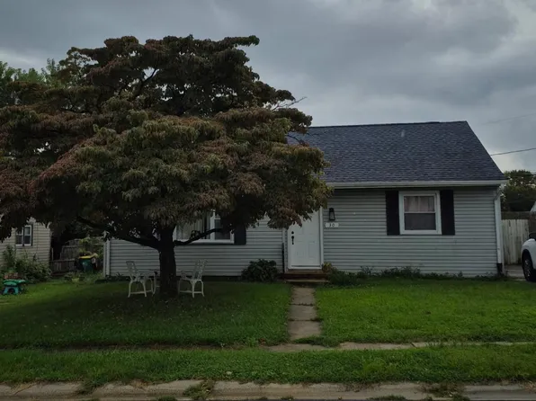 30 Hunter Rd, New Castle, DE 19720