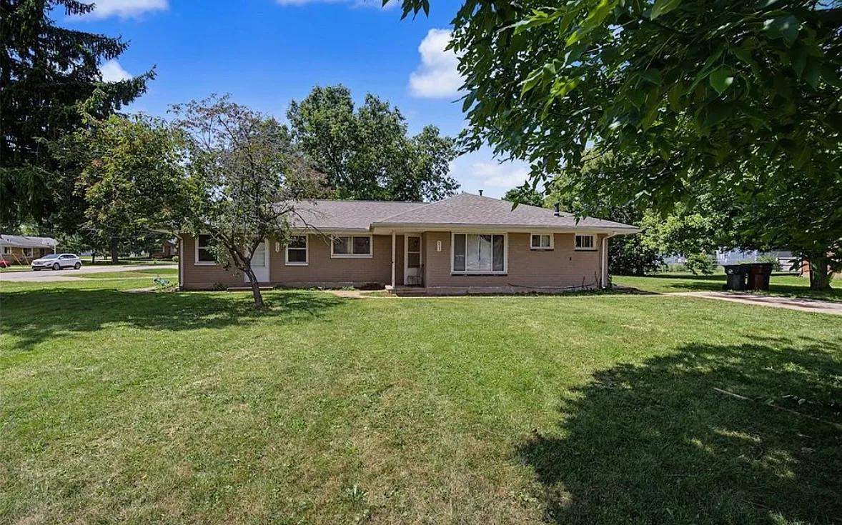 2 bed, $1,500 — Photo 1