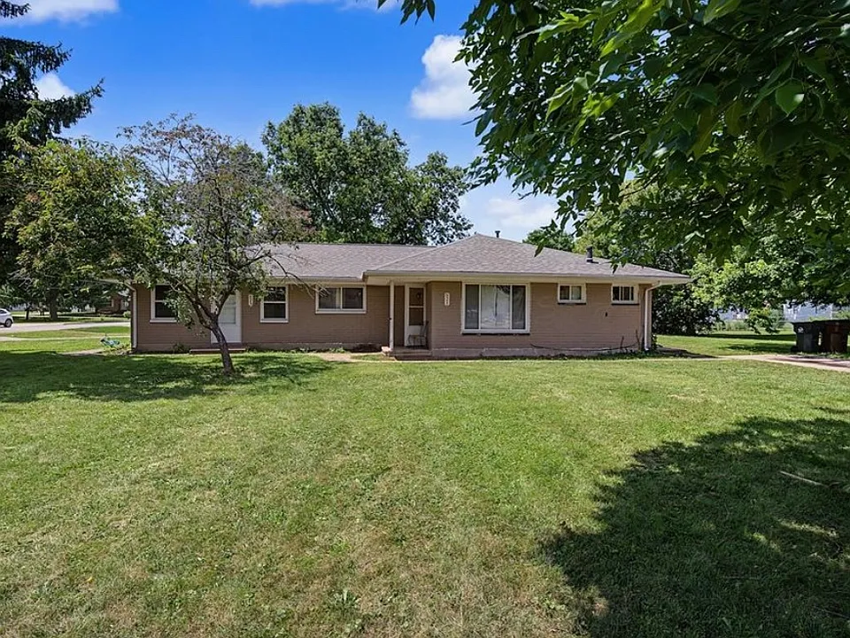 621 Bonnycastle Ave #621