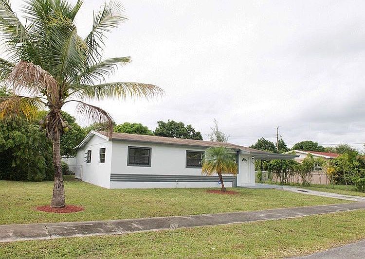 1st image of 20520 NW 20th Ct