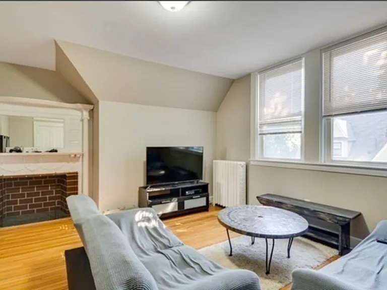 322 Brookline St #5 — Photo 6