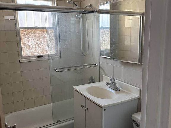 2nd image of 2165 E 65th St #1