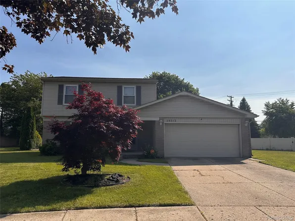 29313 Perth St, Livonia, MI 48154