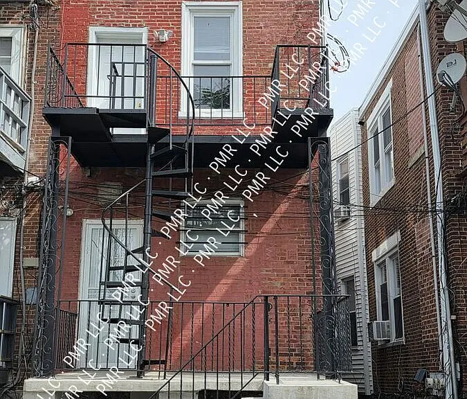 5820 Lansdowne Ave #2 — Photo 49