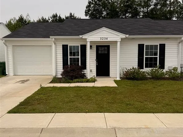3234 Pleasant Valley Cir, Effingham, SC 29541