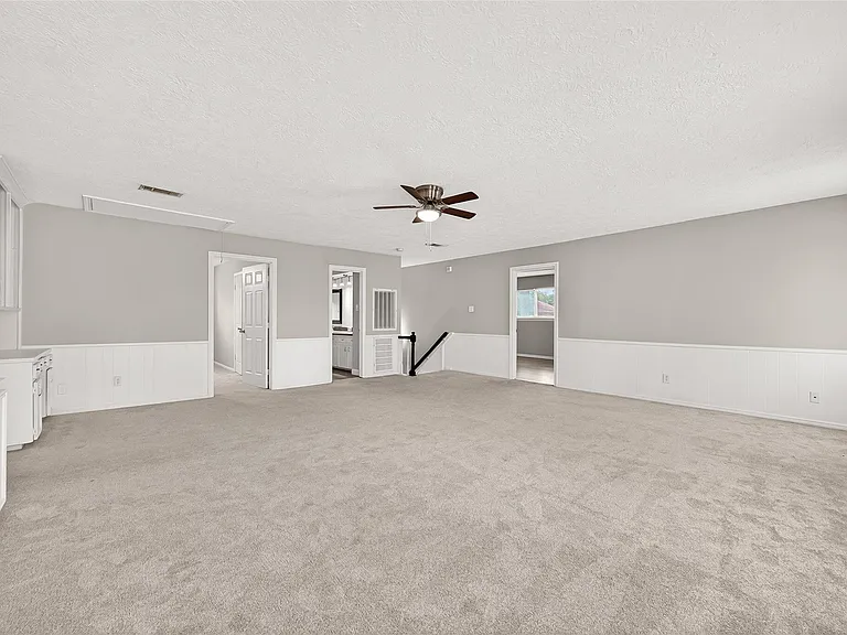 4230 Annawood Cir — Photo 15