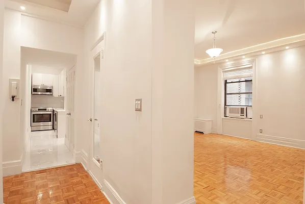 Rented by WAM Partners - William Moses Co. | media 31