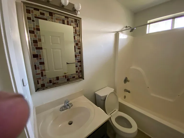 607 Mimosa Ave — Photo 16