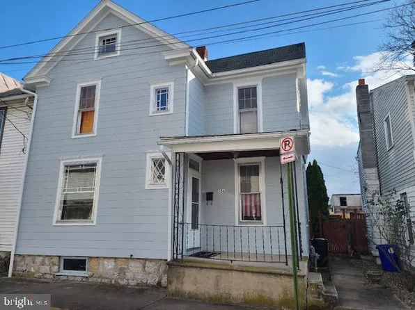 106 E Burd St, Shippensburg, PA 17257