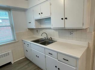 2912 Madison Rd #489, Cincinnati, OH 45209