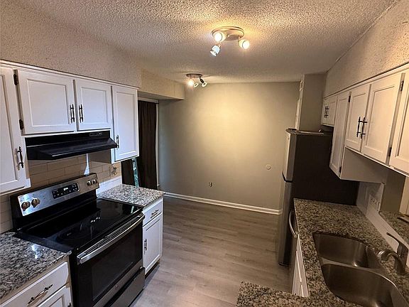 2nd image of 7209 Winery Ln