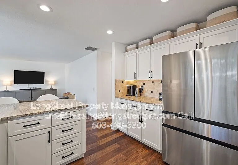 3144 NE 2nd Ct — Photo 52