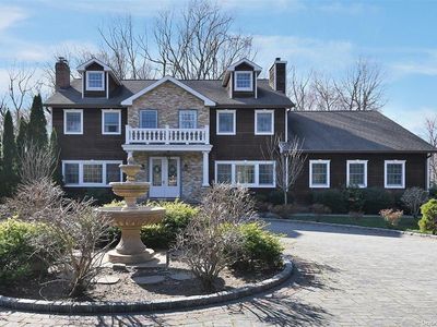 41 Governors Lane, Sands Point, NY, 11050
