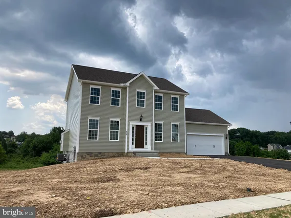 410 Ripple Dr #55, Hanover, PA 17331