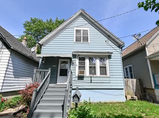 1439 S Comstock Ave, Milwaukee, WI 53204