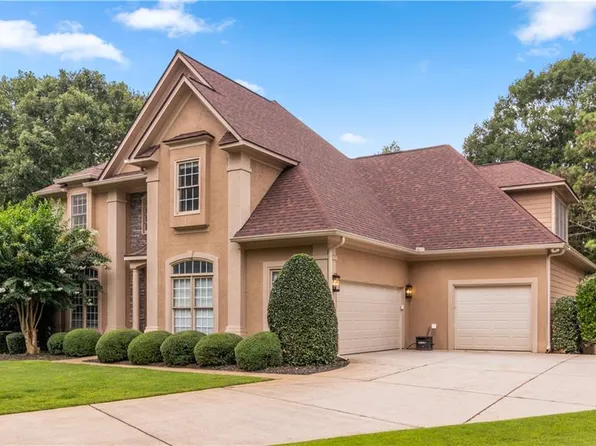 4235 River Club Dr, Cumming, GA 30041