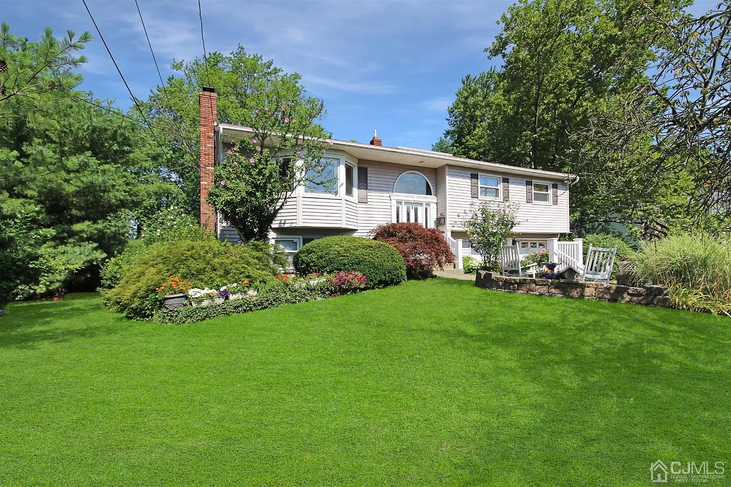 11 Tompkins Rd photo 1