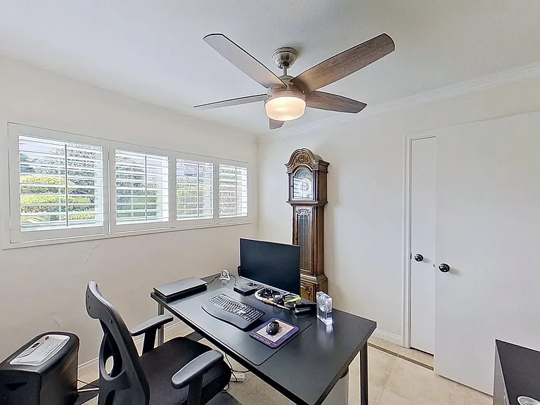 21722 Ocean Vista Dr #D — Photo 22