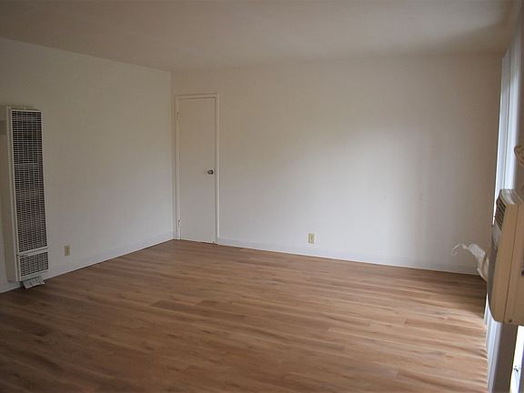3rd image of 519 E Monte Vista Ave APT B