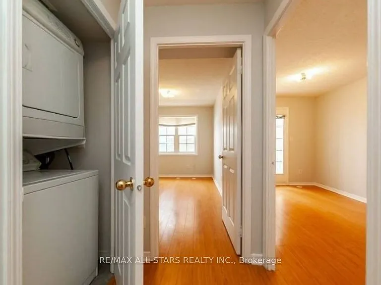 37 Four Winds Dr #105 — Photo 13