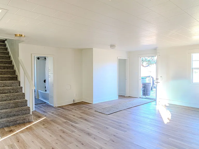 6690 Old Ranch House Rd — Photo 7
