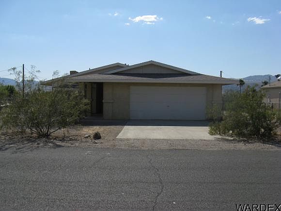 1st image of 2037 Bermuda Dr