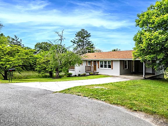 2nd image of 1712 Driftwood Dr