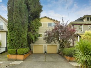 2040 NE Couch St, Portland, OR 97232