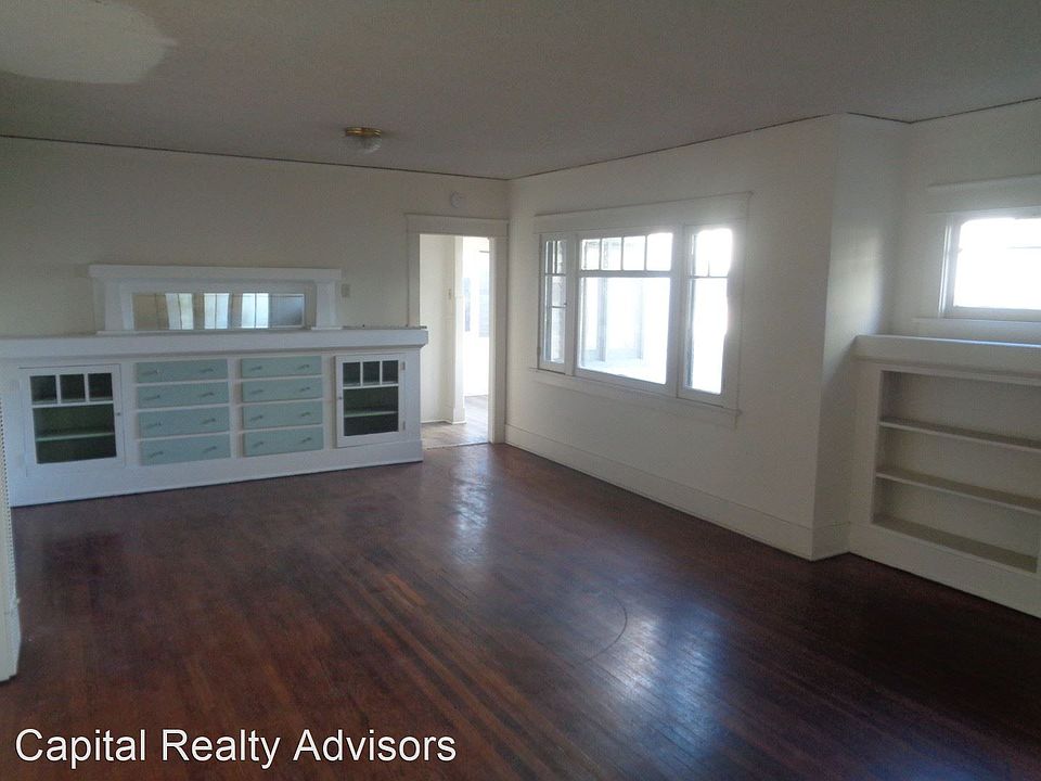 1st image of 2433 E Broadway
