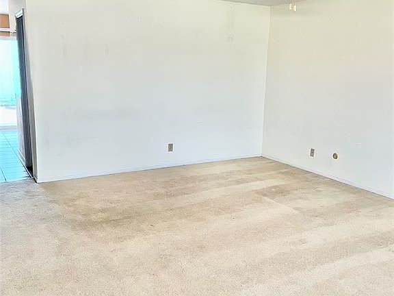 2nd image of 31 San Jacinto Dr