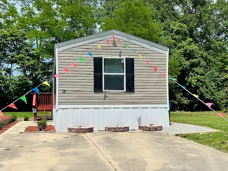 15 Deerwood Dr — Photo 2