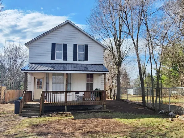 1388 E Wilcox Ave, White Cloud, MI 49349