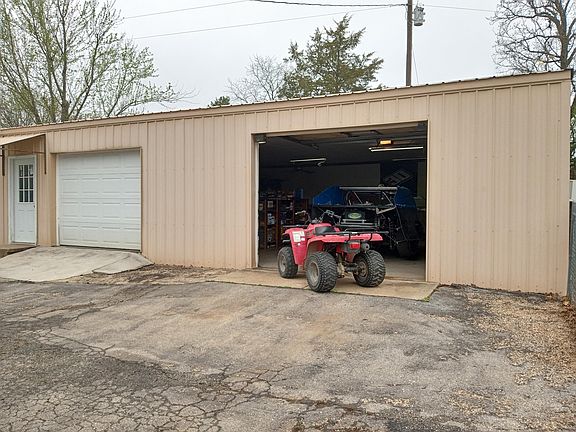2nd image of 1240 State Road N