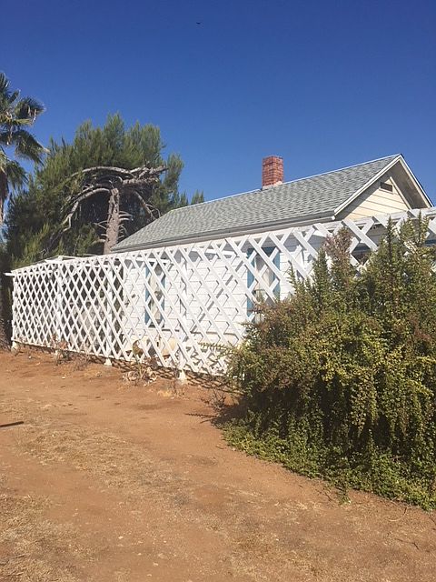 1st image of 2204 Oak Hill Dr