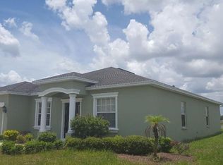 10607 Carloway Hills Dr, Wimauma, FL 33598