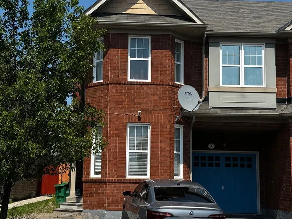 7 Biddens Sq, Brampton, ON L6P 3R2