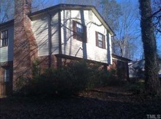 109 McIntosh Ct, Cary, NC 27511