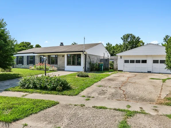 1006 Longfellow Ln, Plainfield, IN 46168