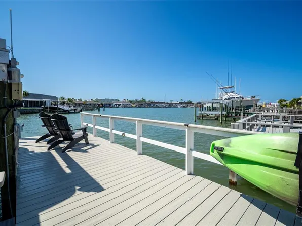 494 Boca Ciega Point Blvd N, Saint Petersburg, FL 33708