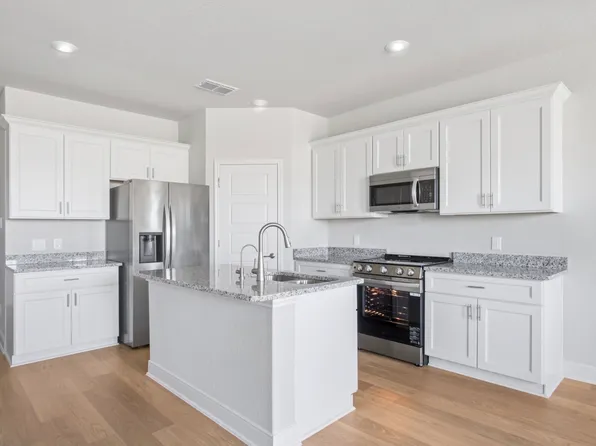 7146 Magnolia Vlg Unit 101, San Antonio, TX 78252