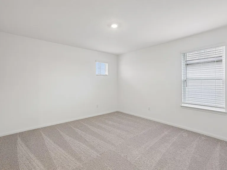 18400 Stellers Sea St — Photo 21